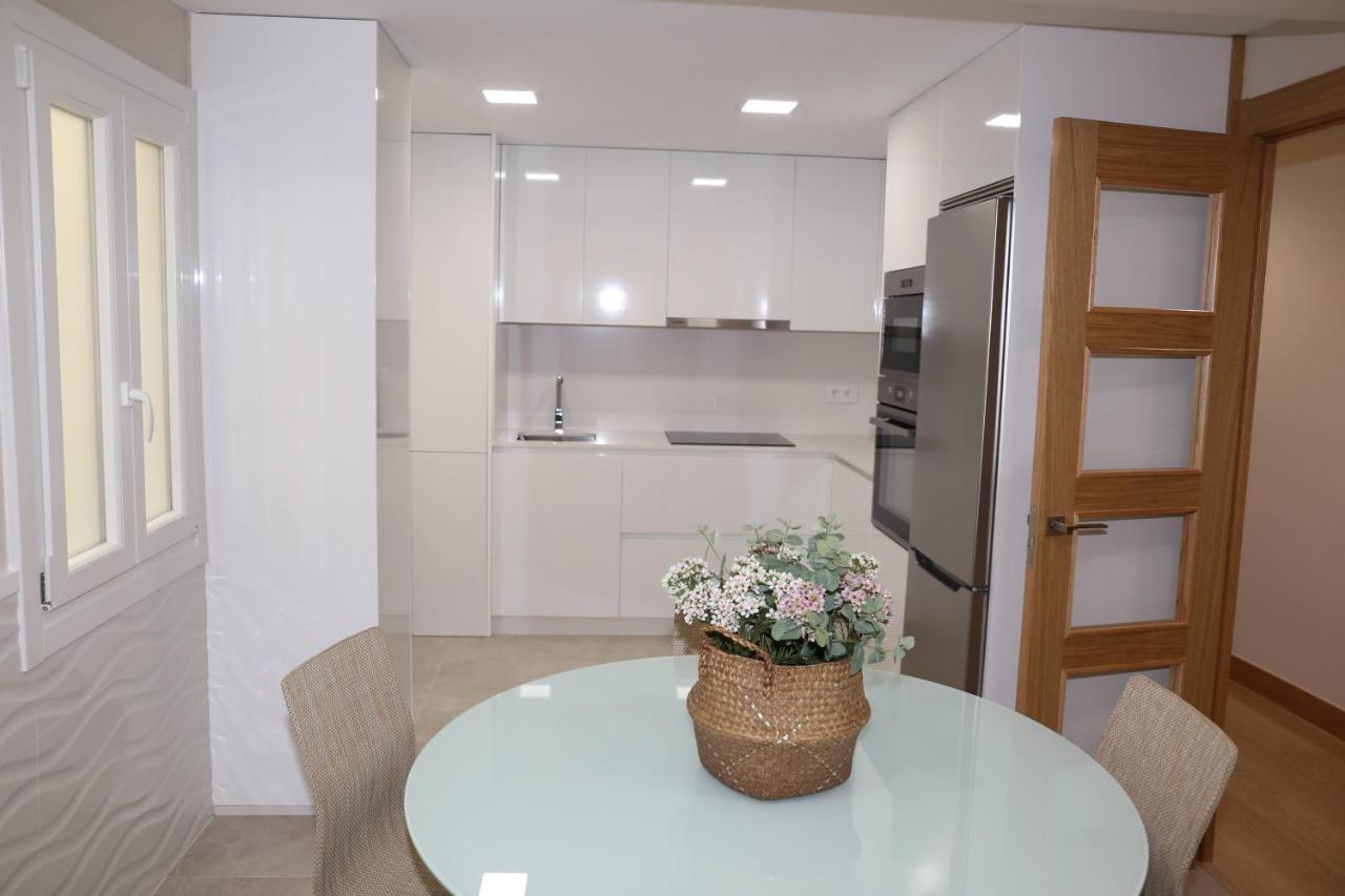 Apartamento Orzan Playa ア・コルーニャ エクステリア 写真