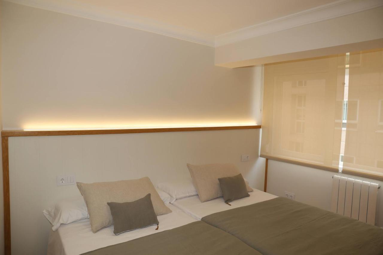 Apartamento Orzan Playa ア・コルーニャ エクステリア 写真