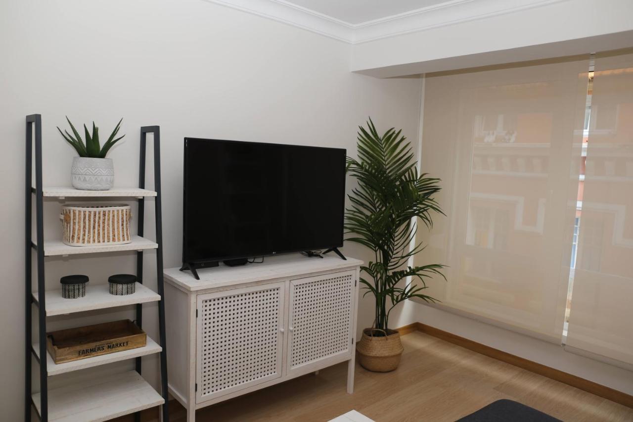 Apartamento Orzan Playa ア・コルーニャ エクステリア 写真