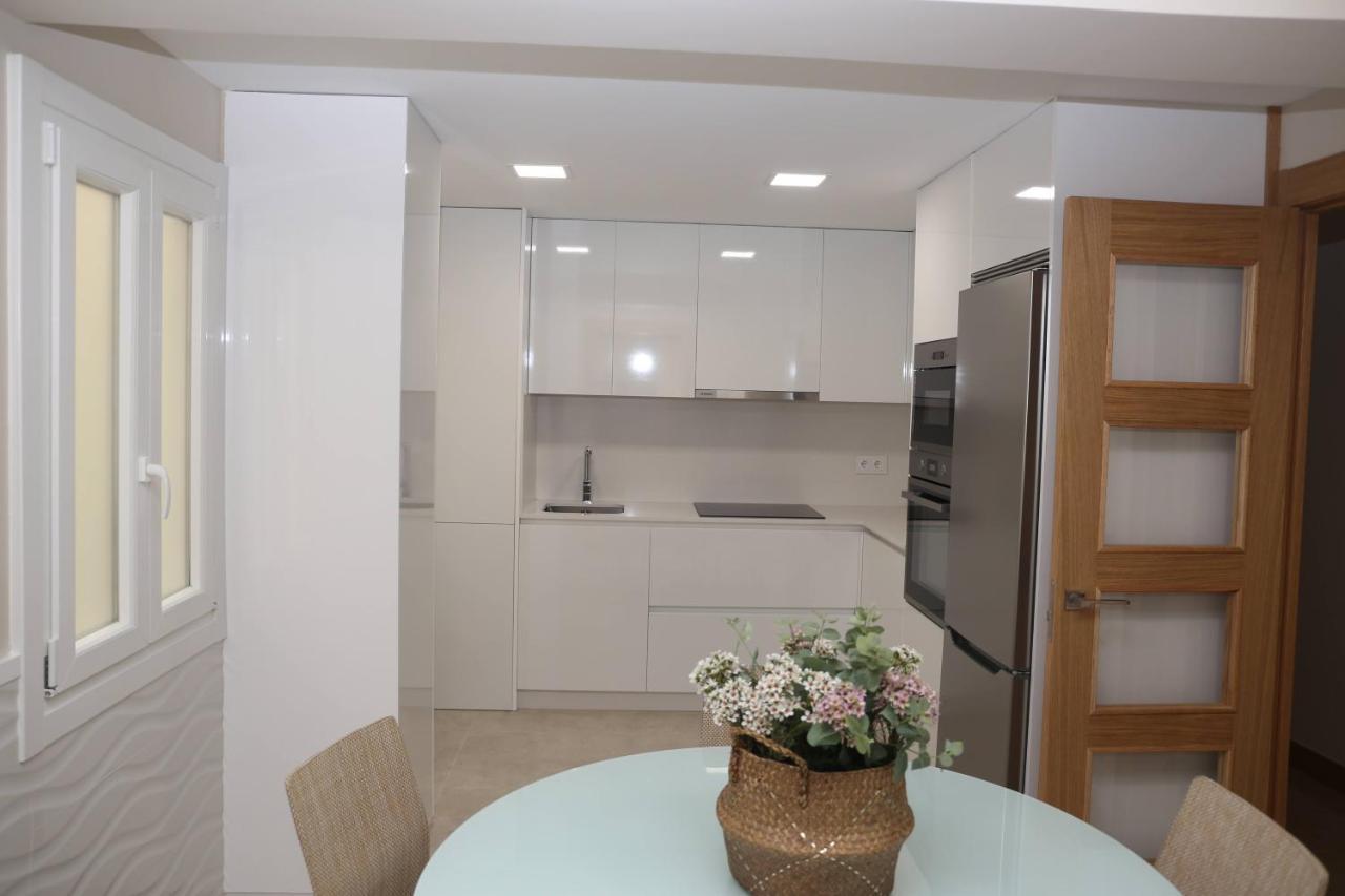 Apartamento Orzan Playa ア・コルーニャ エクステリア 写真